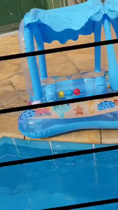 Boia bote fralda bebê com cobertura infantil e proteção